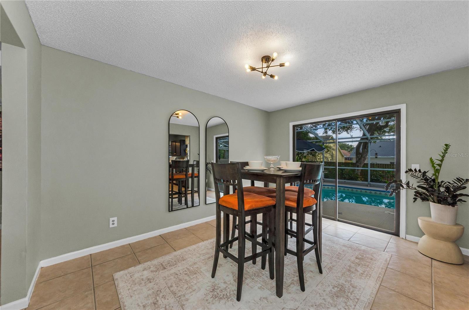 1916 RIVER CROSSING DR, VALRICO, FL, 33596