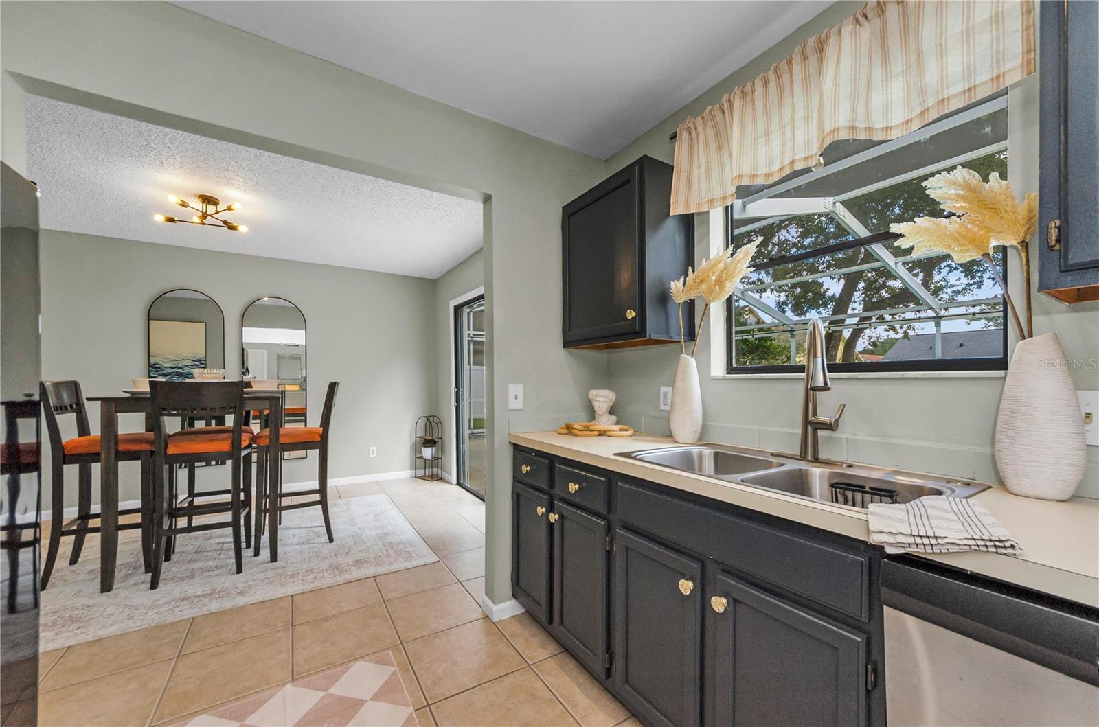 1916 RIVER CROSSING DR, VALRICO, FL, 33596