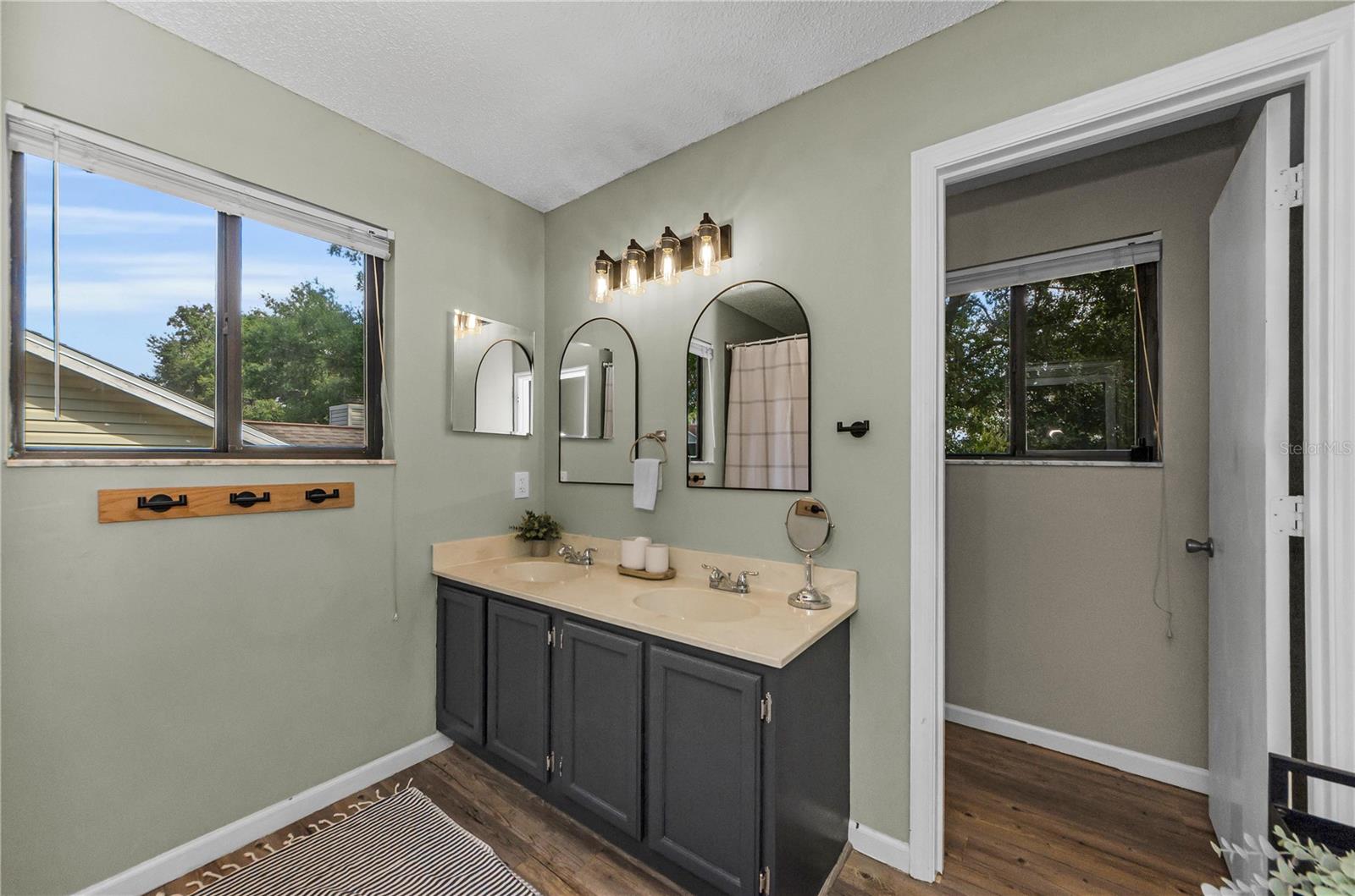 1916 RIVER CROSSING DR, VALRICO, FL, 33596