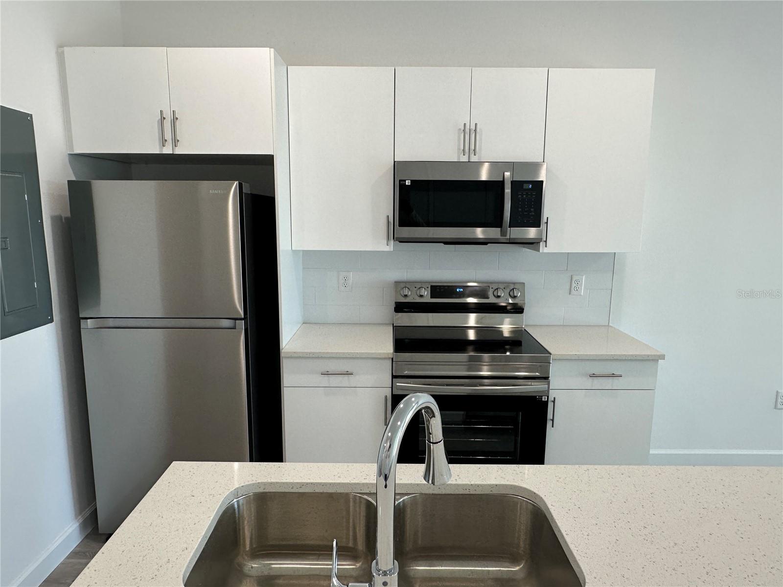 420 FAMAGUSTA DR, DAVENPORT, FL, 33896