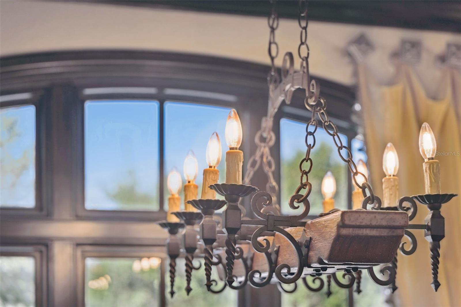 O6353035 Property Photo