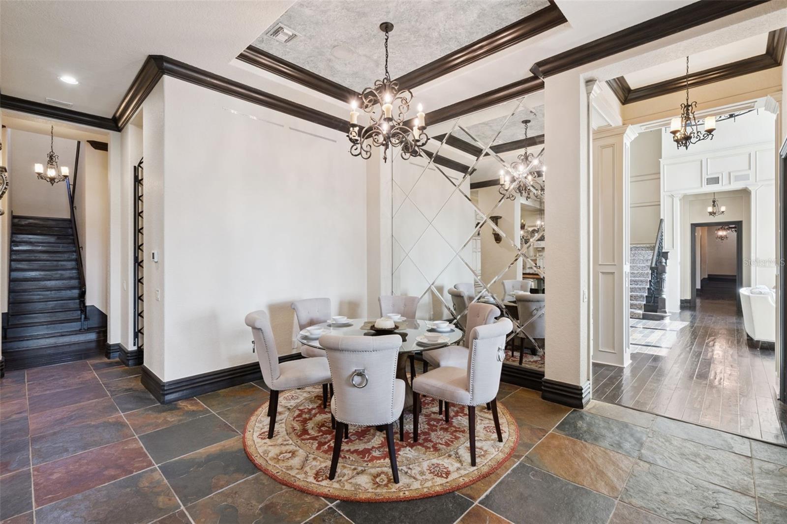 O6353035 Property Photo