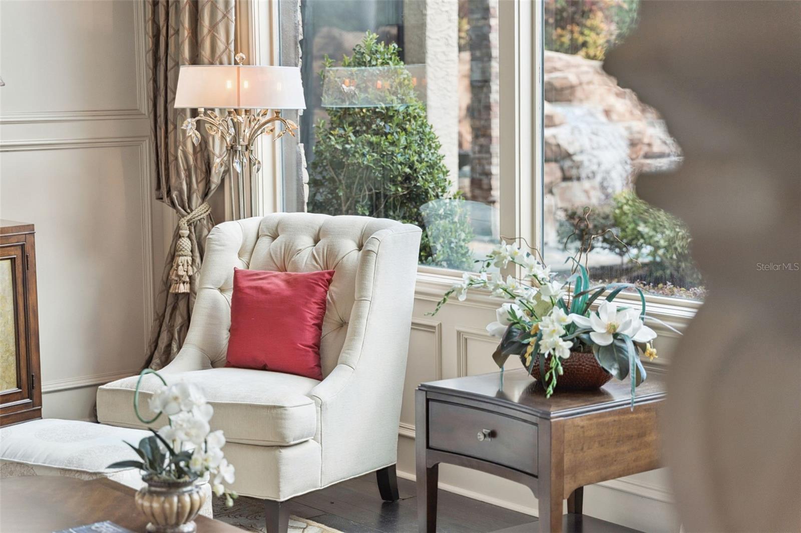 O6353035 Property Photo