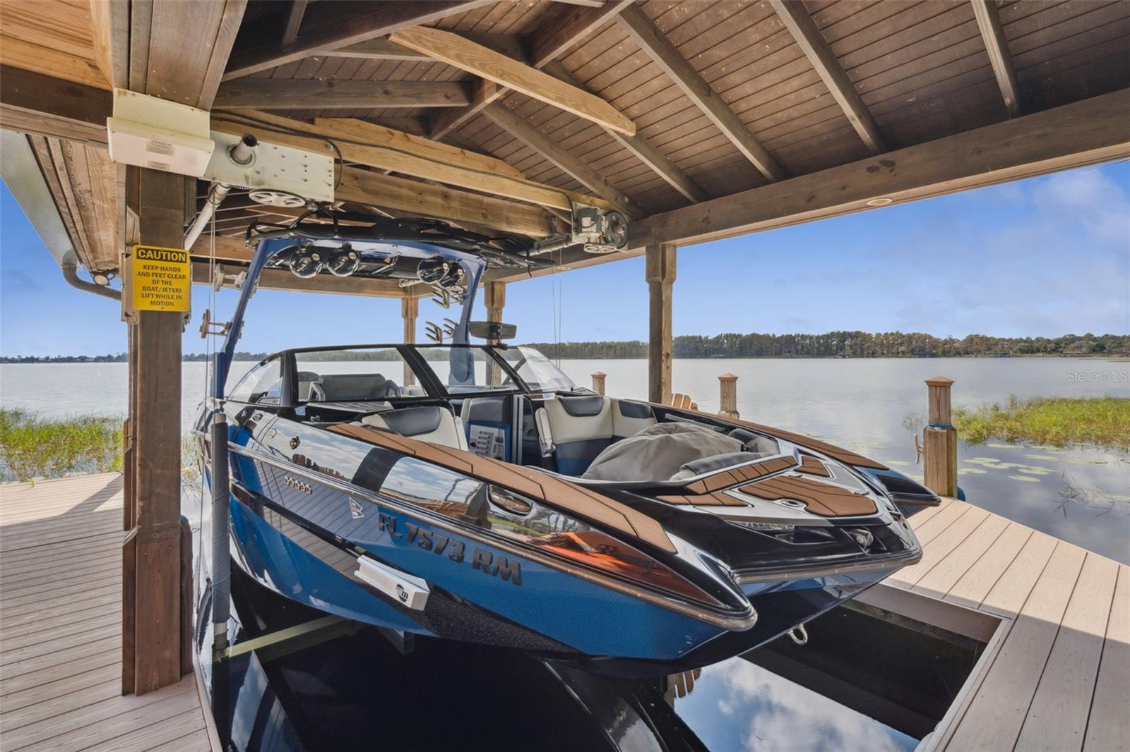 O6353035 Property Photo