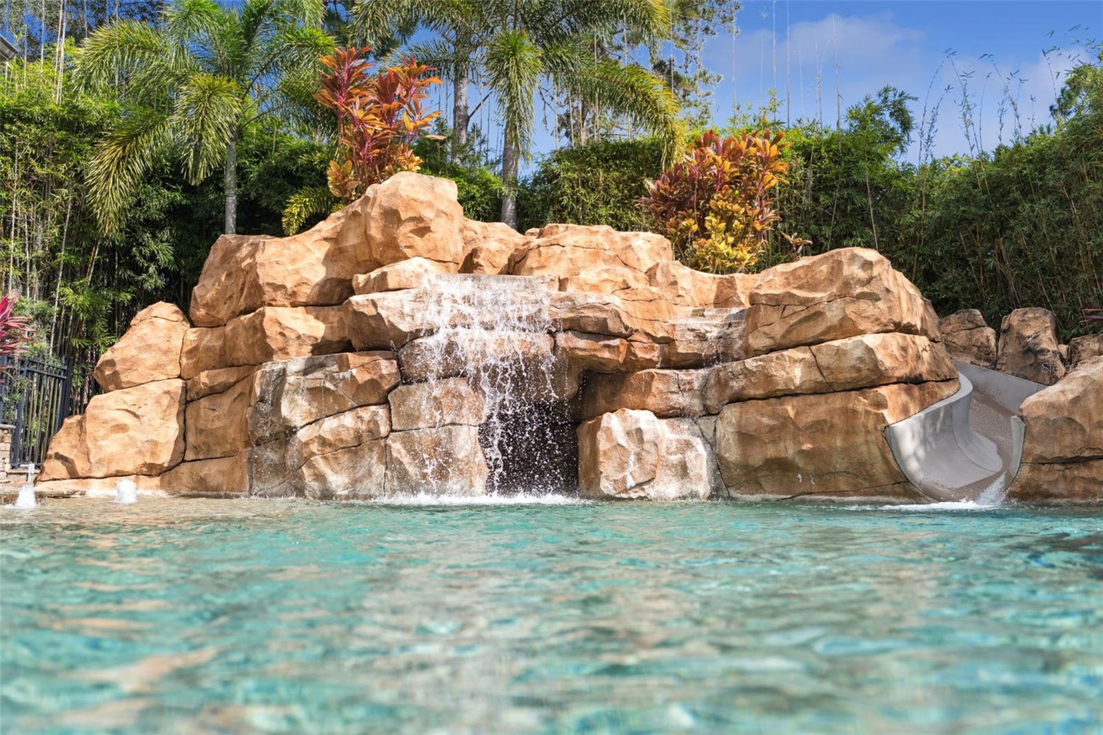 O6353035 Property Photo