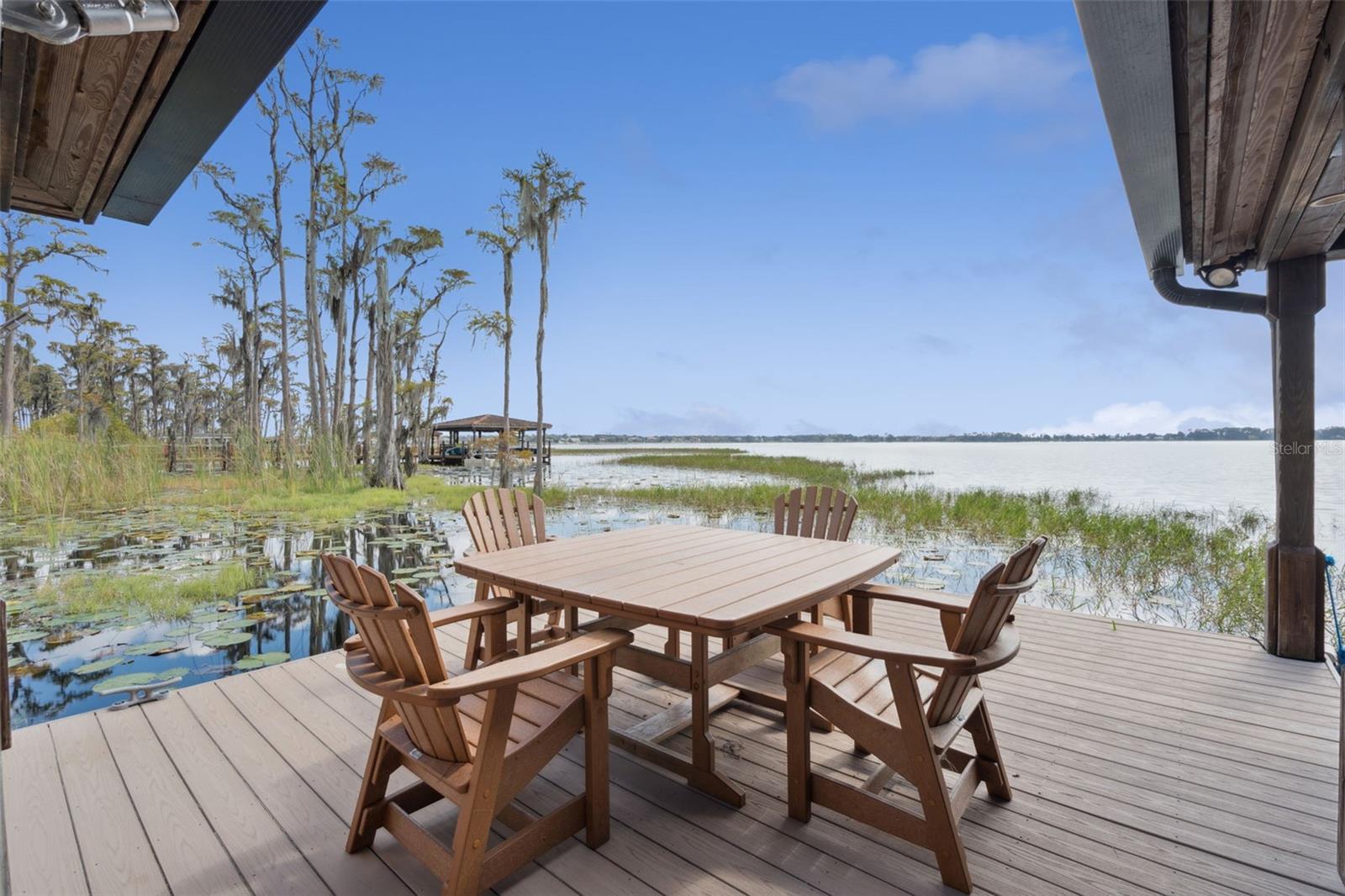 O6353035 Property Photo