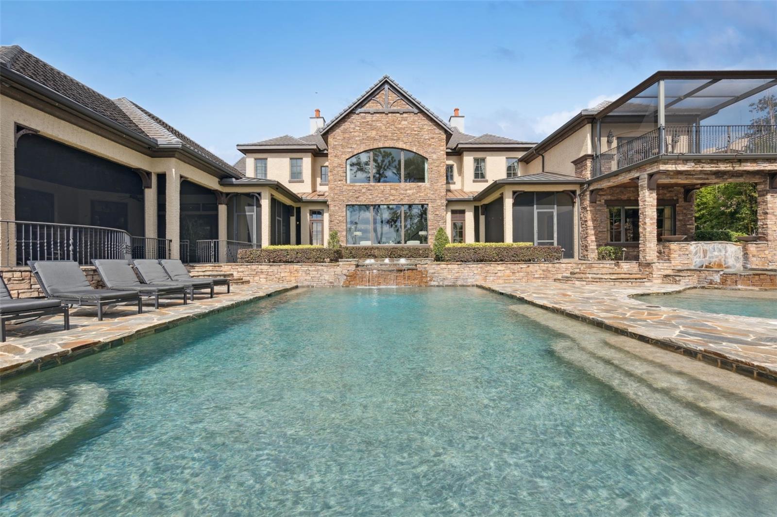 O6353035 Property Photo