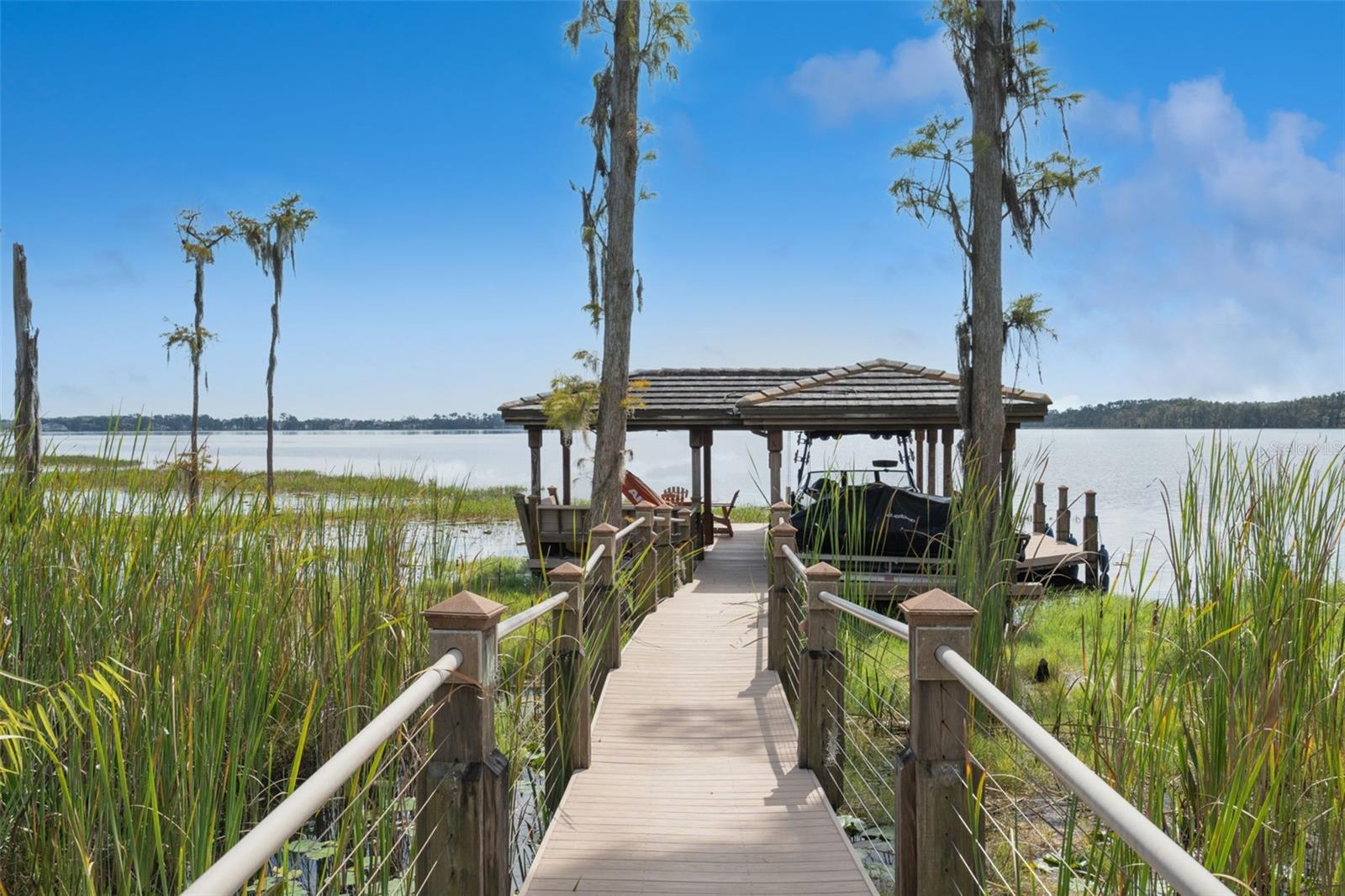 O6353035 Property Photo