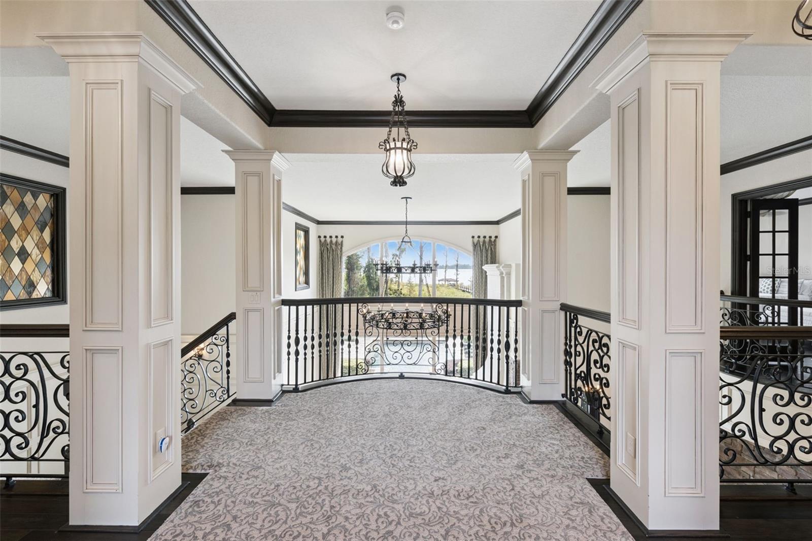 O6353035 Property Photo