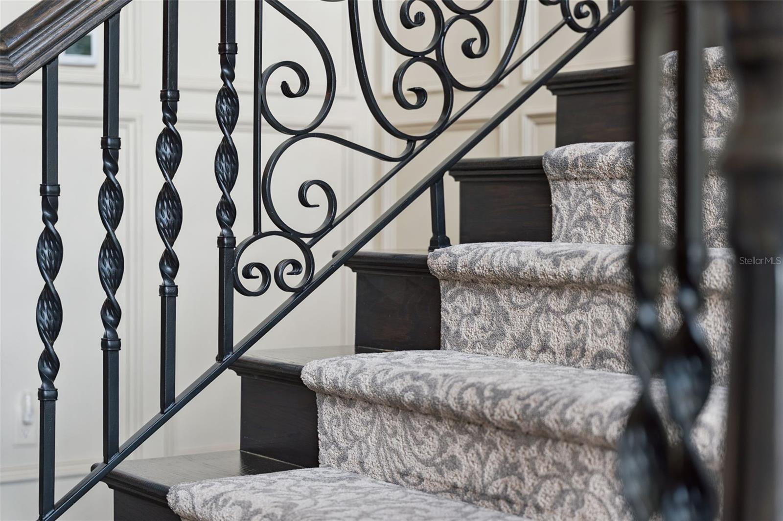 O6353035 Property Photo