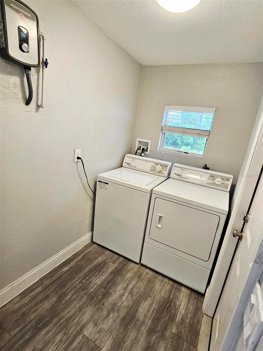 4803 ROUSH AVE, ORLANDO, FL, 32803