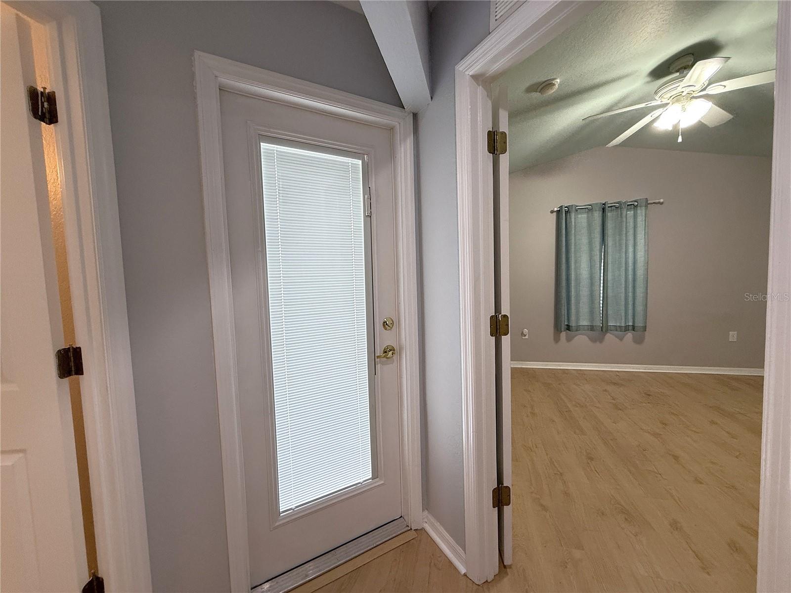 1719 HAMMOCKS AVE, LUTZ, FL, 33549