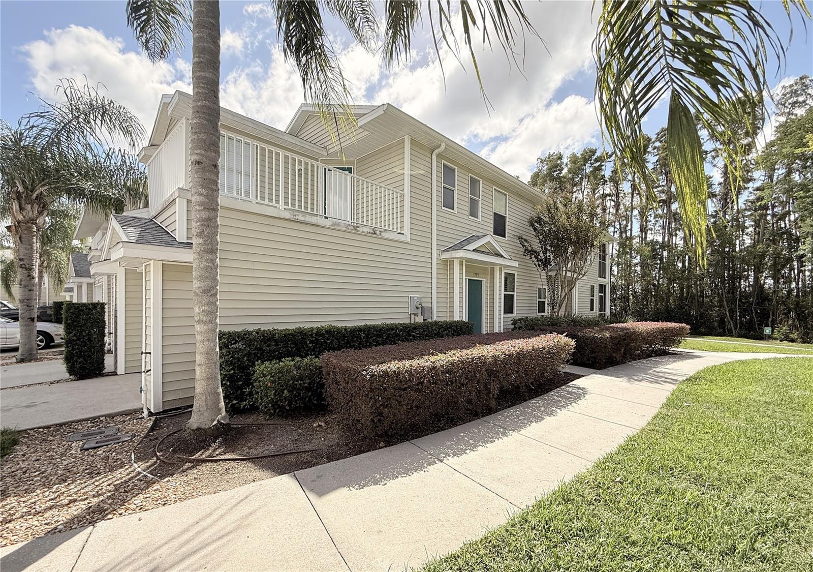 1719 HAMMOCKS AVE, LUTZ, FL, 33549