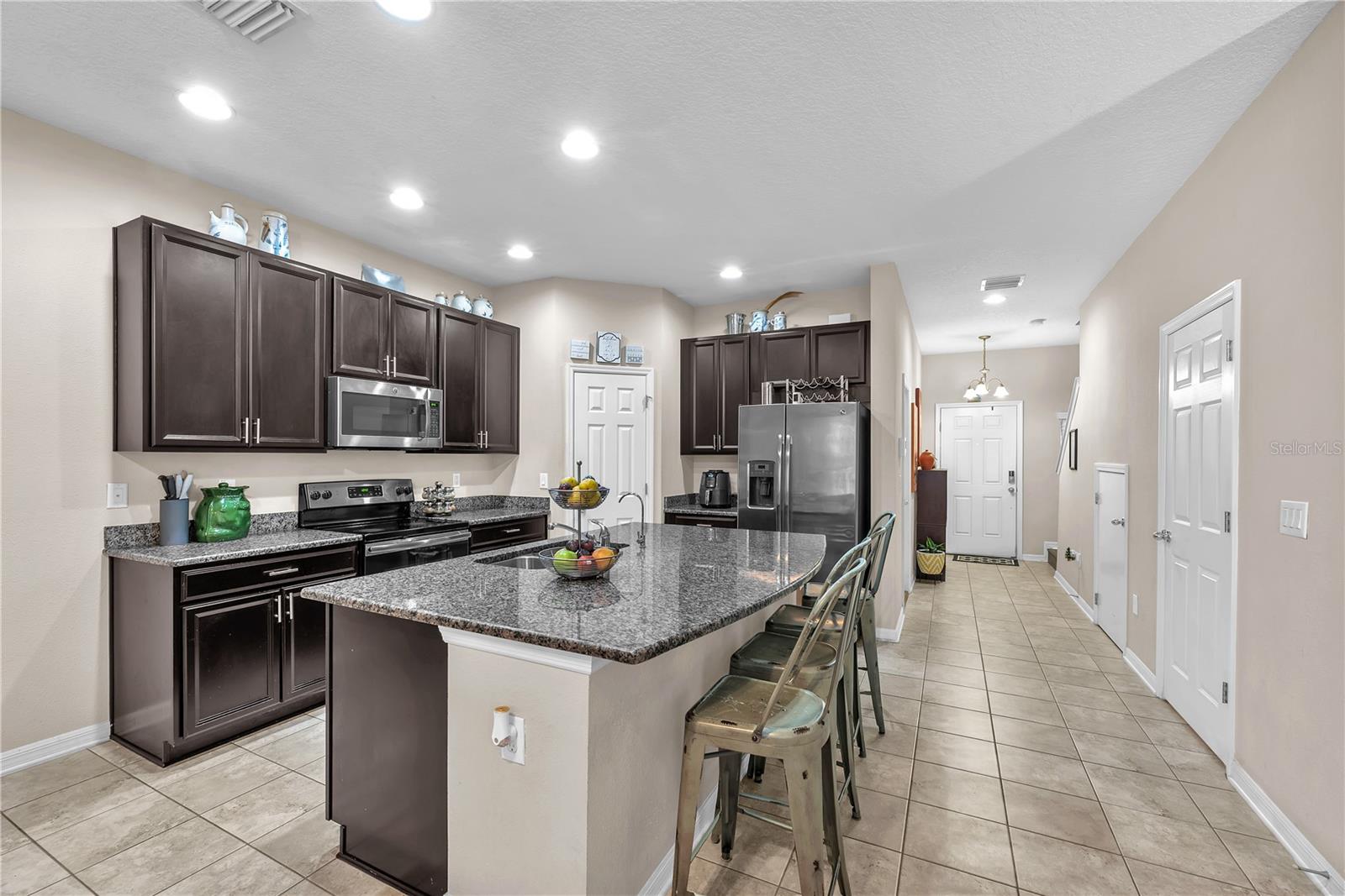 7085 WOODCHASE GLEN DR, RIVERVIEW, FL, 33578