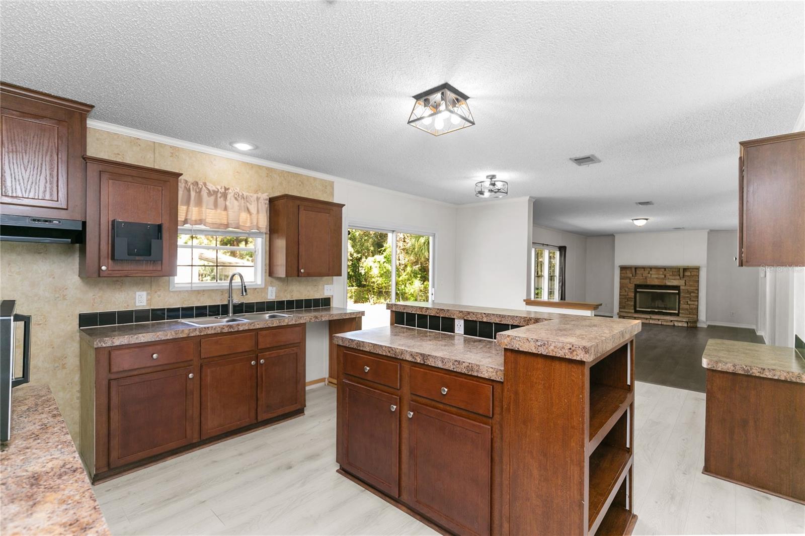 25301 CELESTIAL ST, CHRISTMAS, FL, 32709