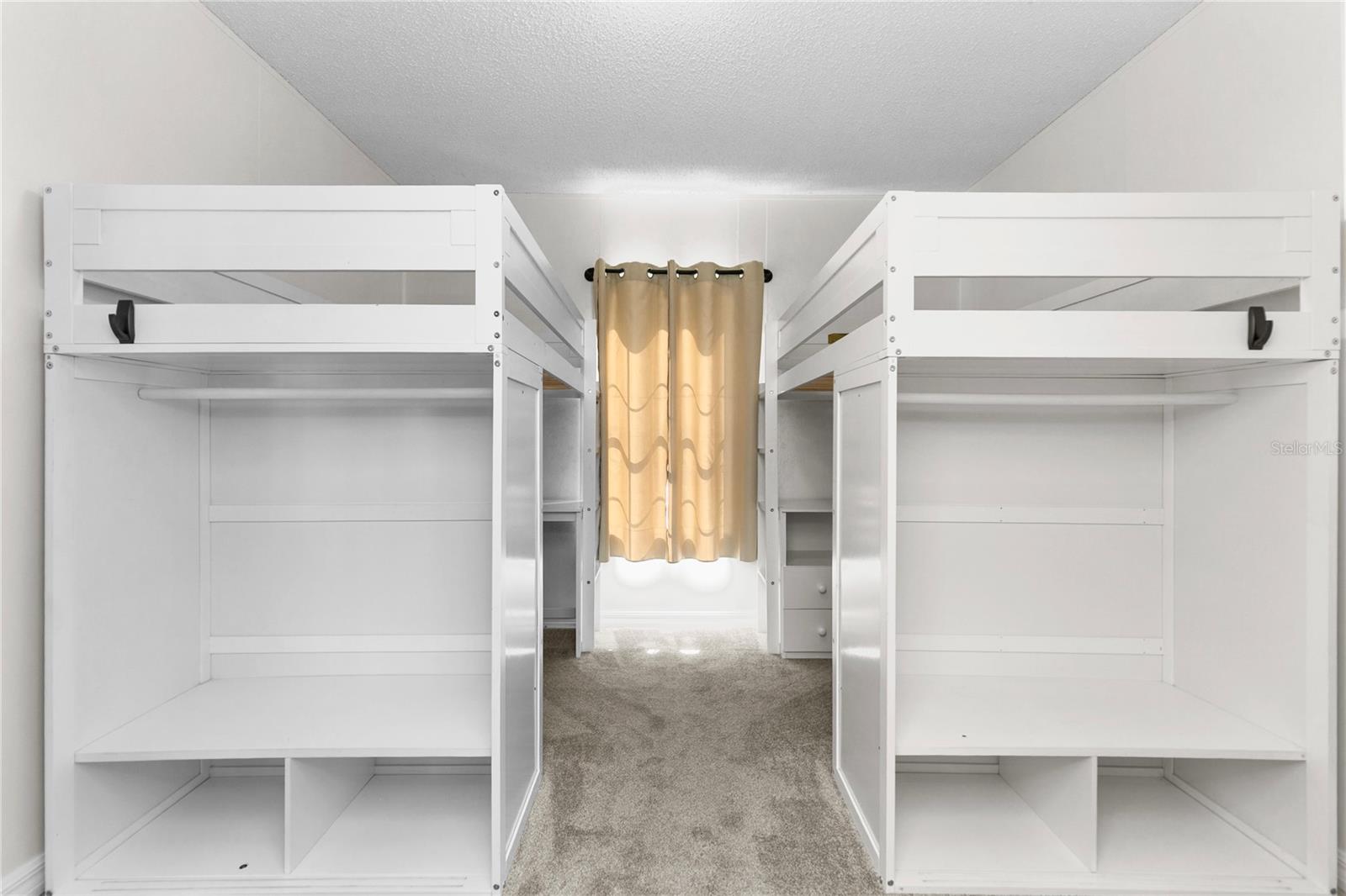 25301 CELESTIAL ST, CHRISTMAS, FL, 32709