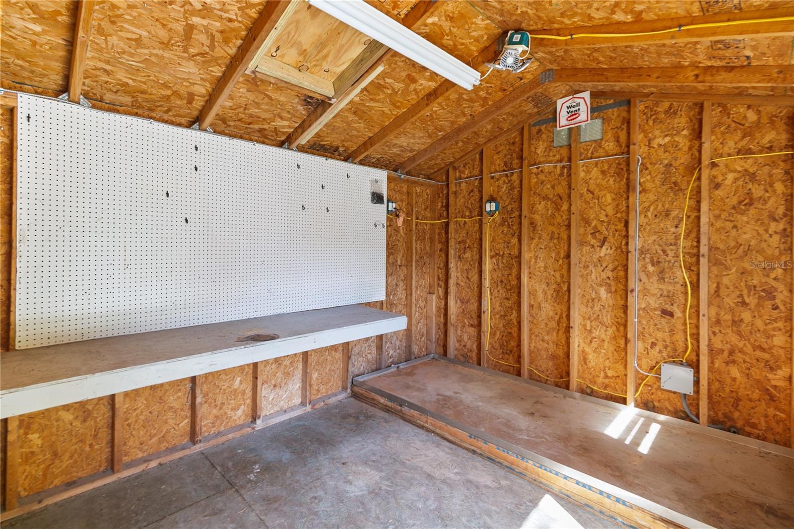 25301 CELESTIAL ST, CHRISTMAS, FL, 32709