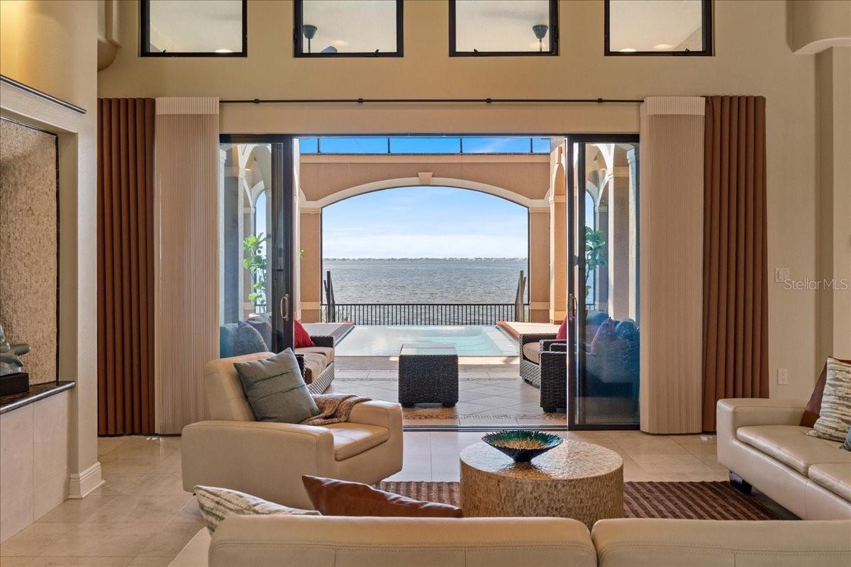 266 BANGSBERG RD SE, PORT CHARLOTTE, FL, 33952