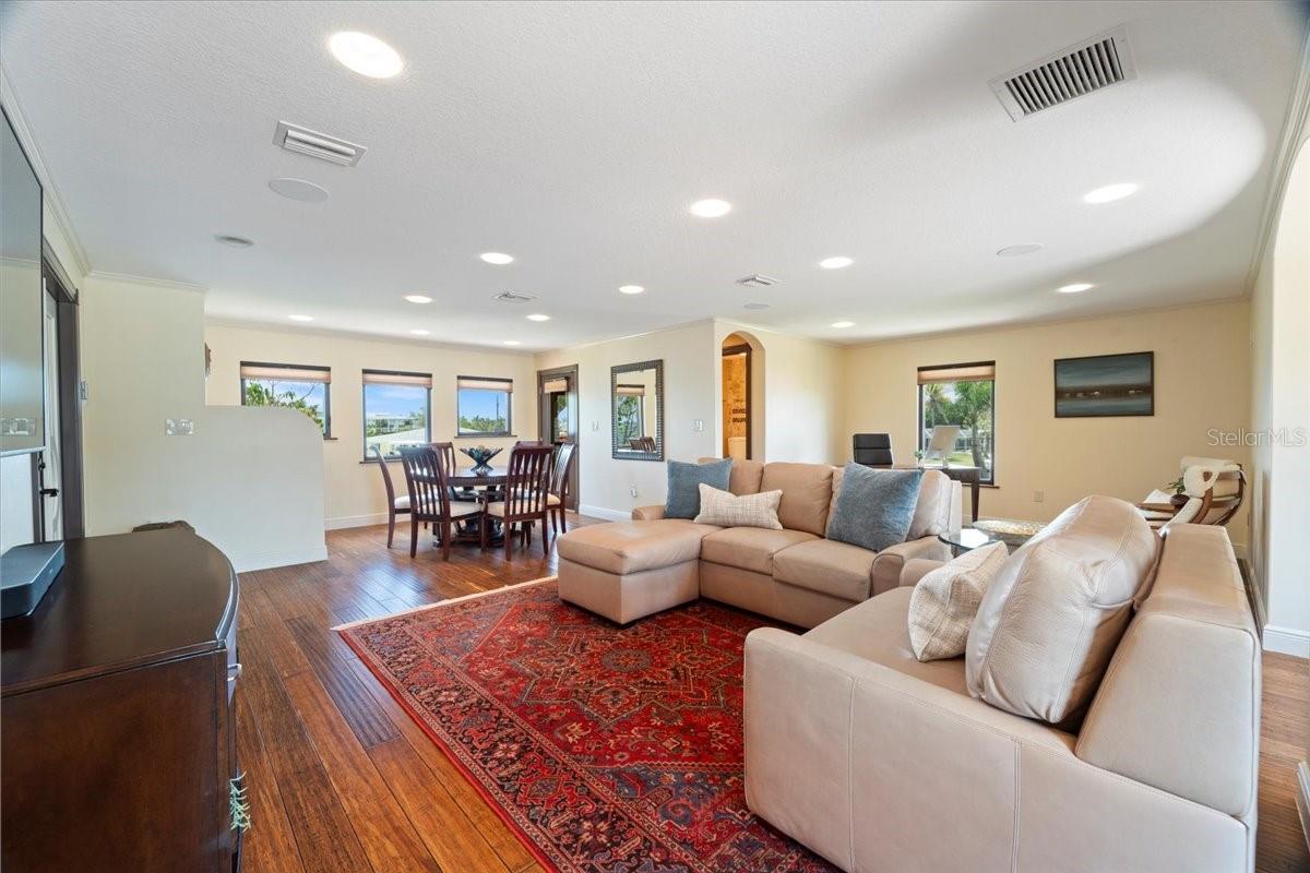 266 BANGSBERG RD SE, PORT CHARLOTTE, FL, 33952