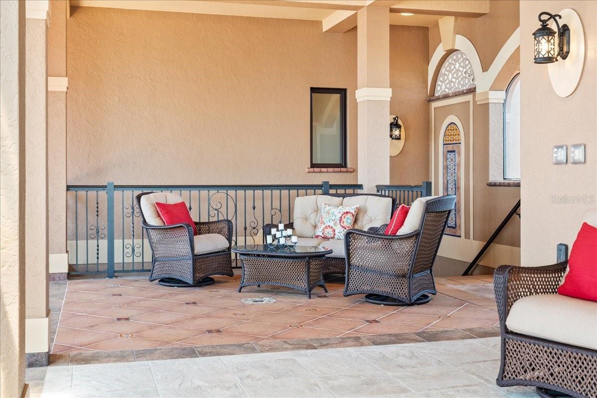 266 BANGSBERG RD SE, PORT CHARLOTTE, FL, 33952