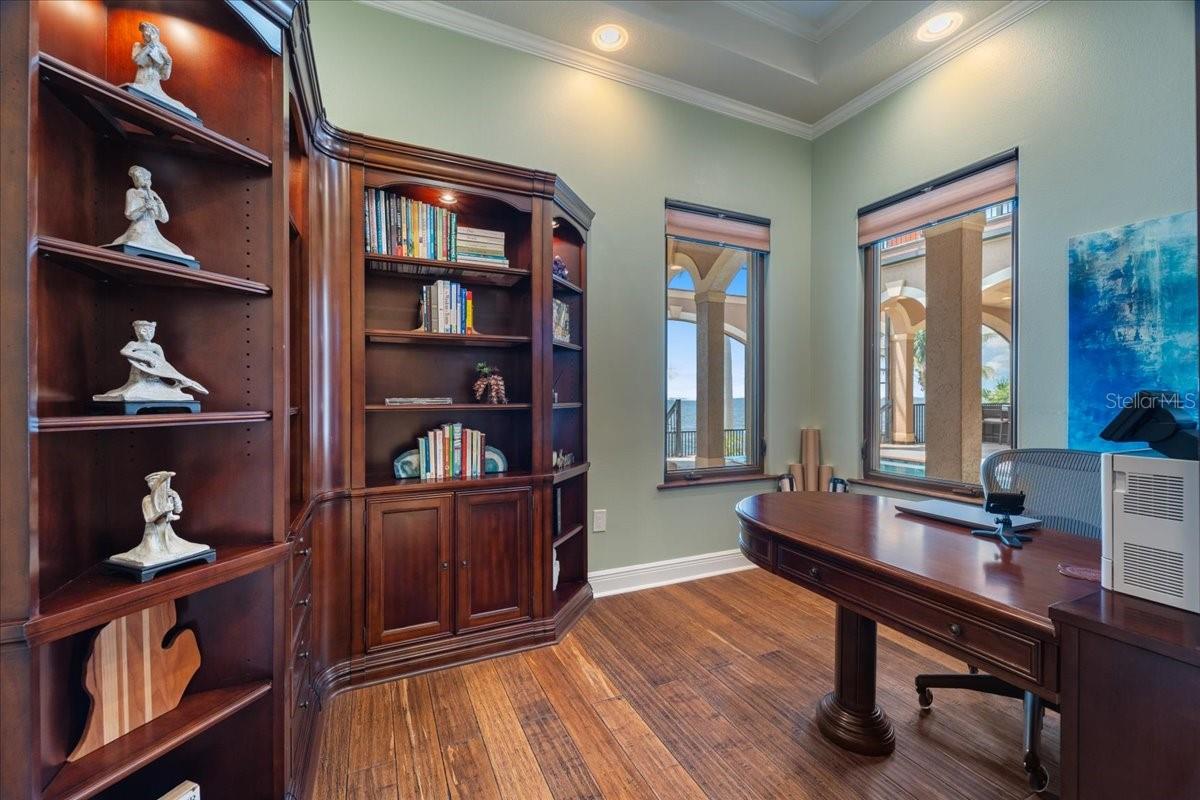 266 BANGSBERG RD SE, PORT CHARLOTTE, FL, 33952