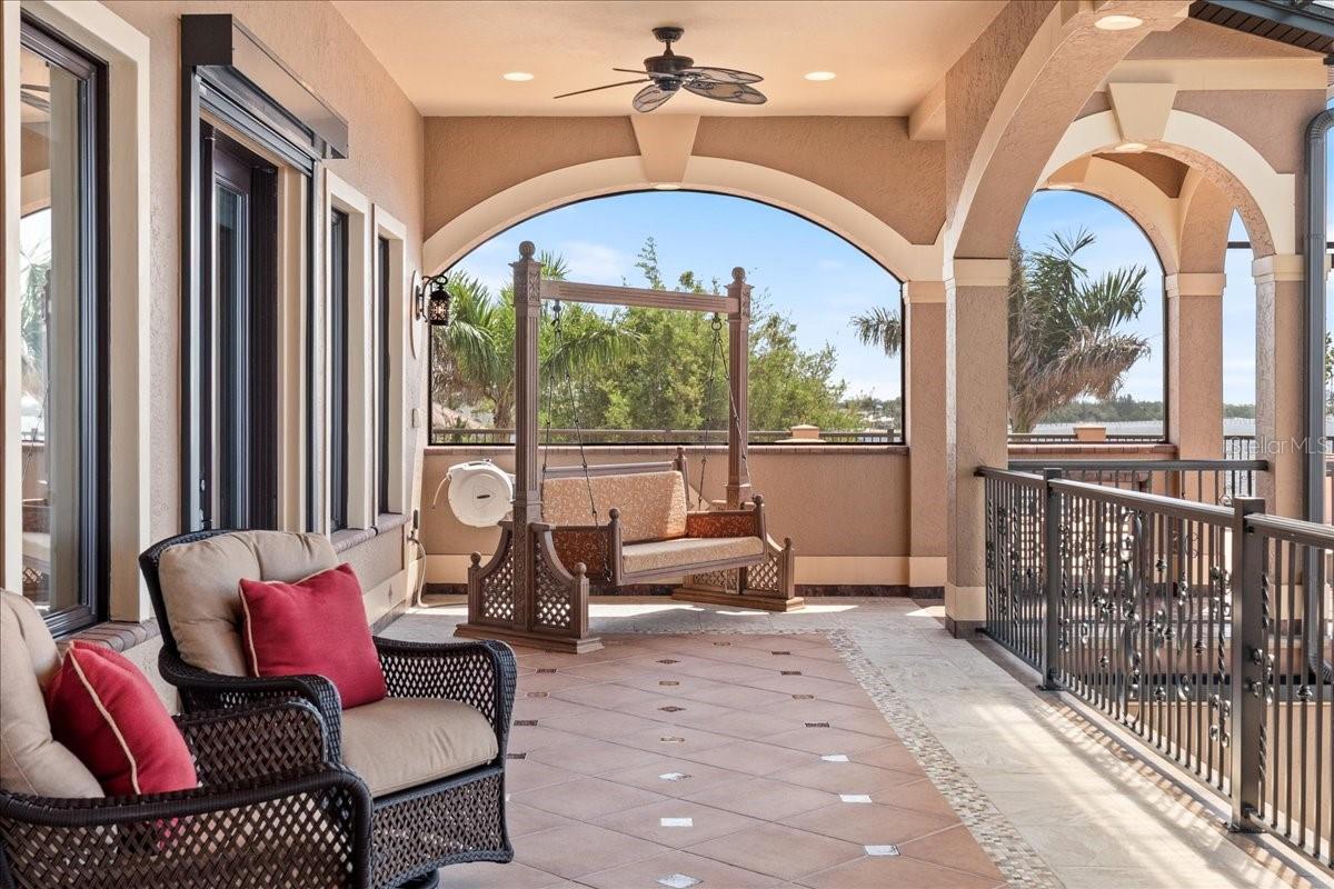 266 BANGSBERG RD SE, PORT CHARLOTTE, FL, 33952