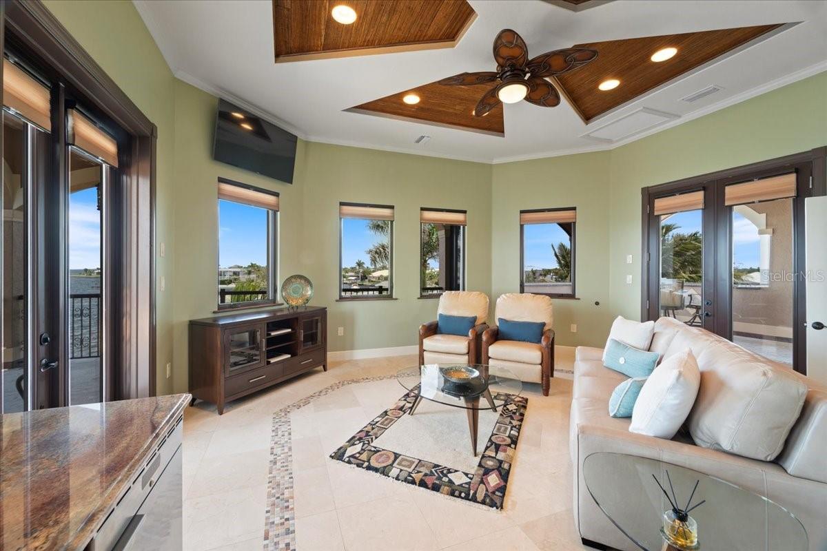 266 BANGSBERG RD SE, PORT CHARLOTTE, FL, 33952