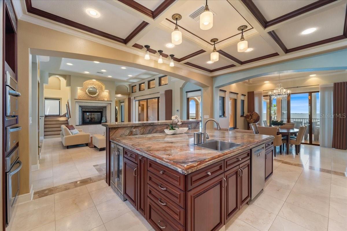 266 BANGSBERG RD SE, PORT CHARLOTTE, FL, 33952