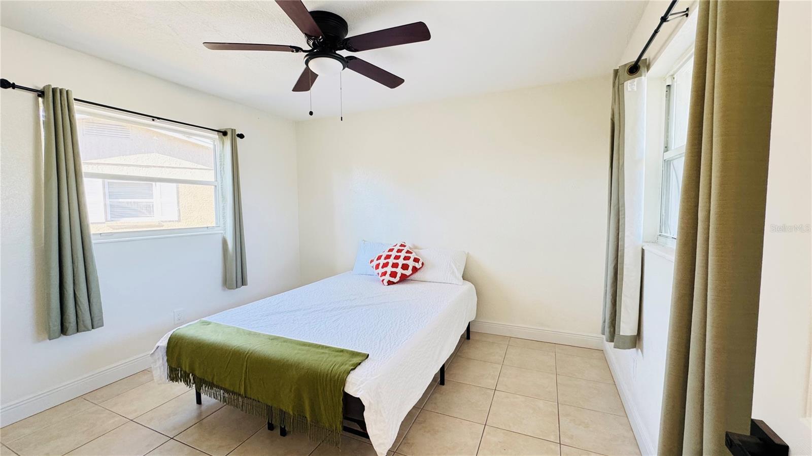 10380 TANGELO RD, SEMINOLE, FL, 33772