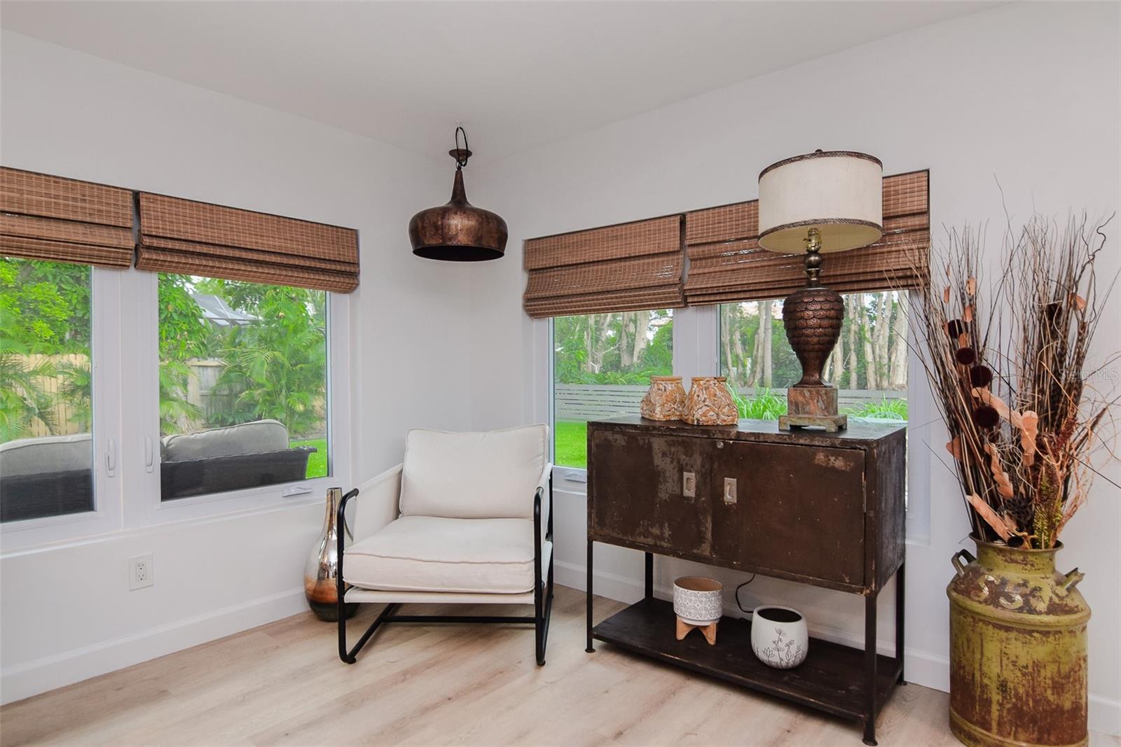 Sitting Area off Kitchen