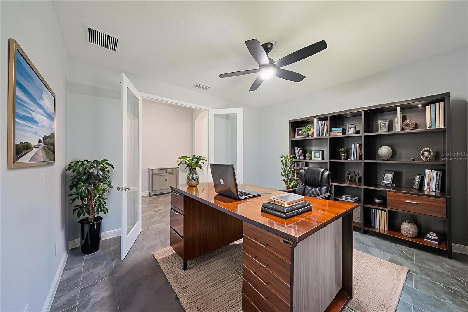 Virtually staged office/bedroom 4