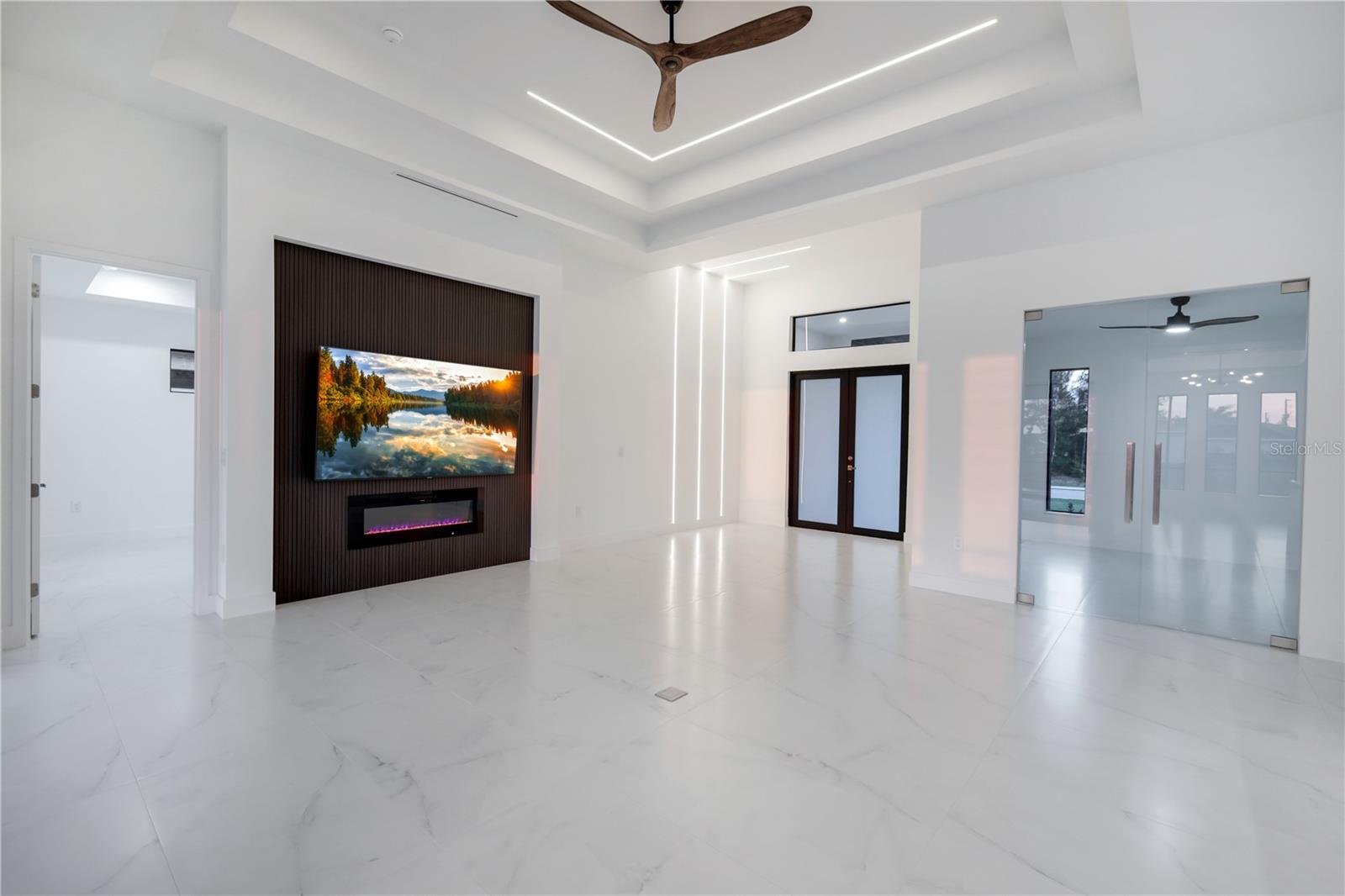 9493 ST PAUL DR, PORT CHARLOTTE, FL, 33981