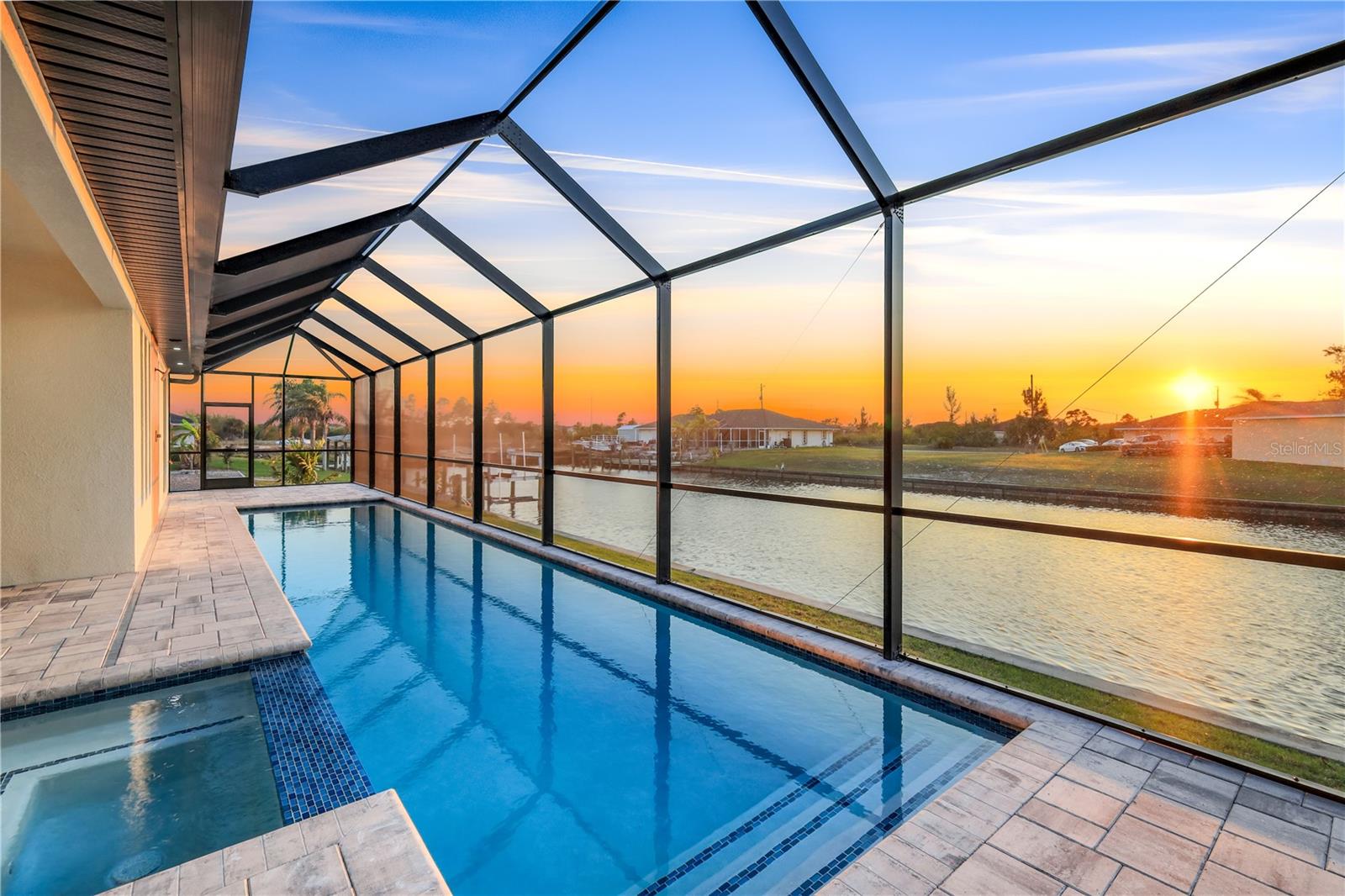 9493 ST PAUL DR, PORT CHARLOTTE, FL, 33981