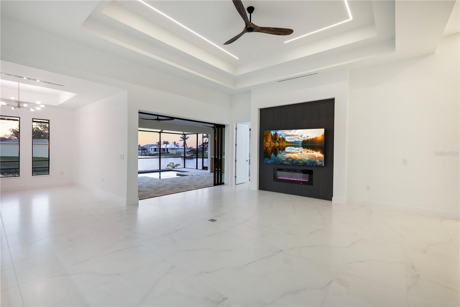 9493 ST PAUL DR, PORT CHARLOTTE, FL, 33981