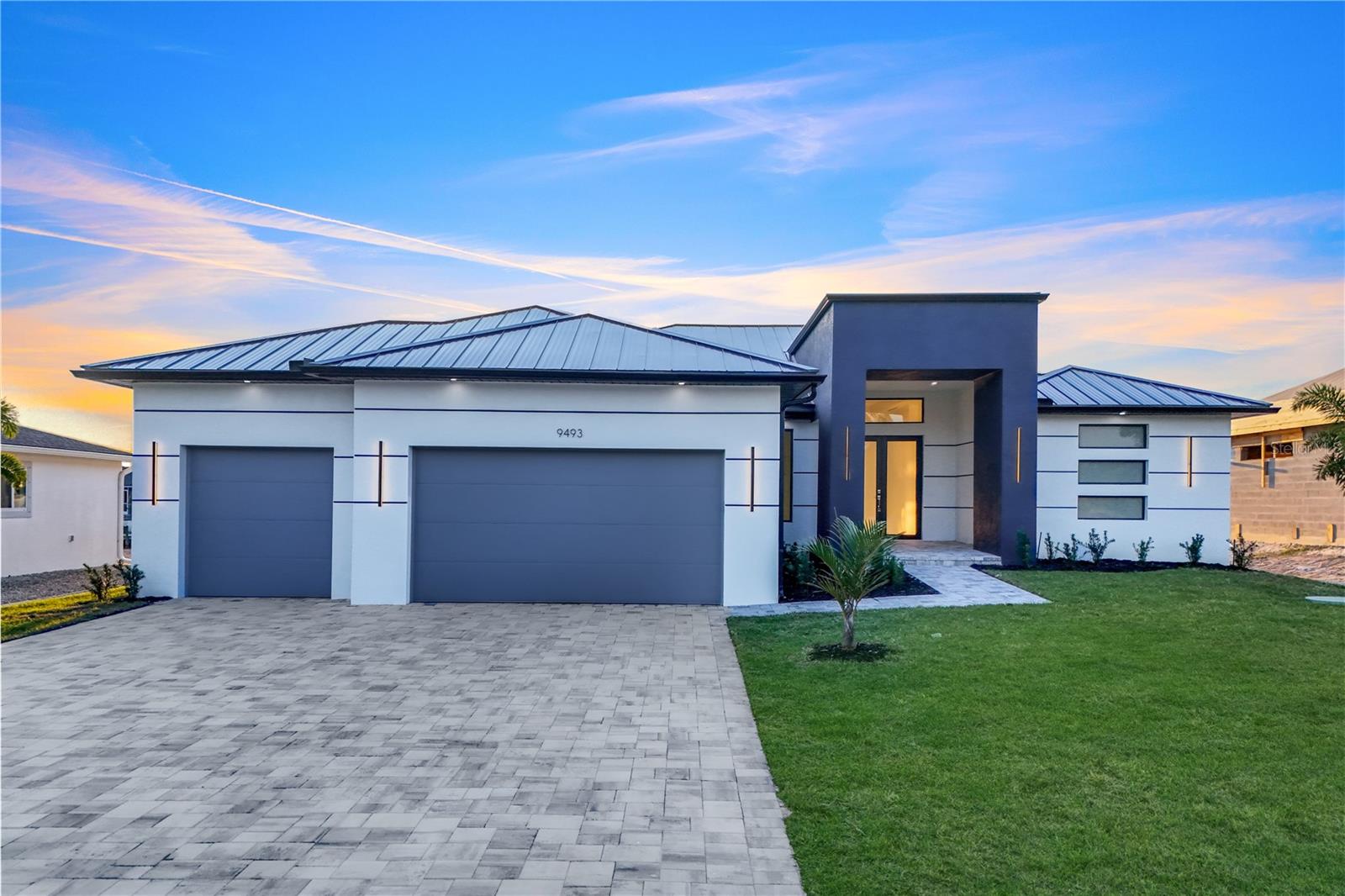 9493 ST PAUL DR, PORT CHARLOTTE, FL, 33981