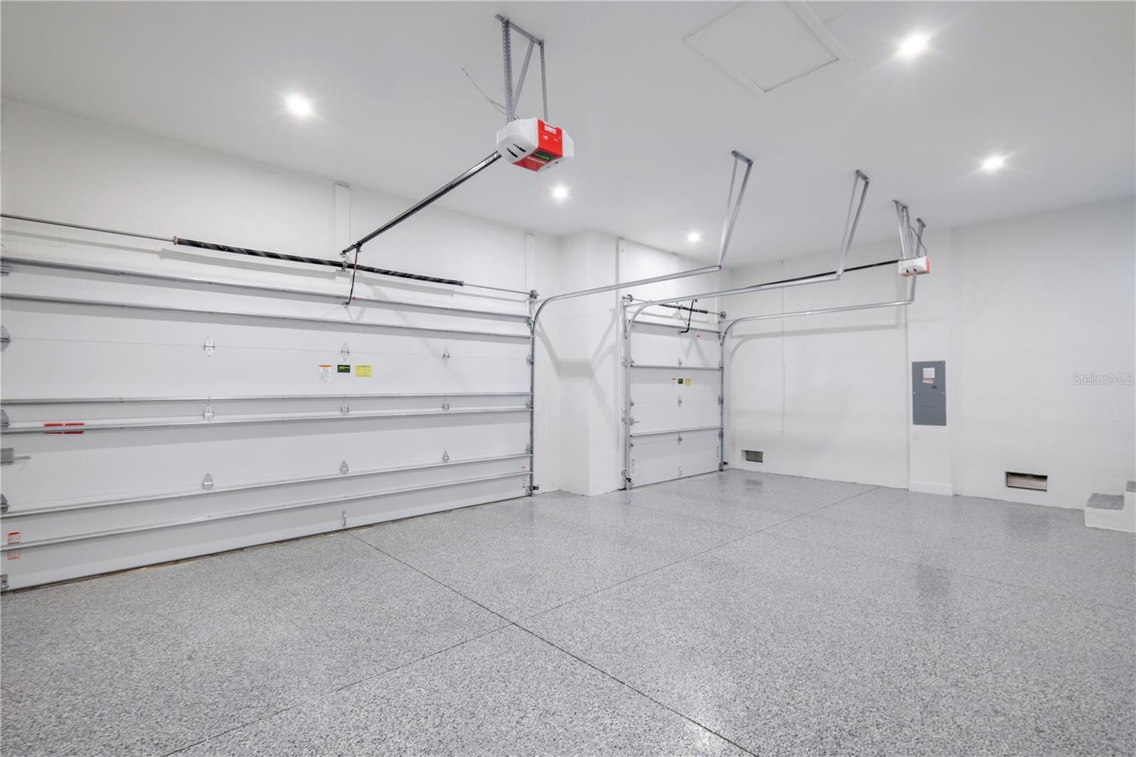 9493 ST PAUL DR, PORT CHARLOTTE, FL, 33981