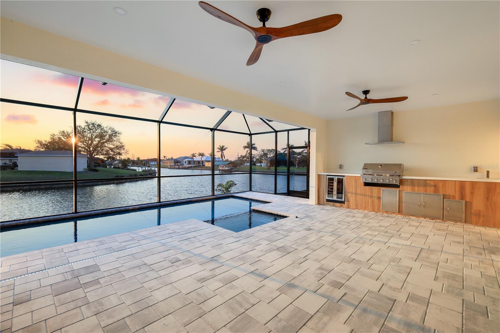 9493 ST PAUL DR, PORT CHARLOTTE, FL, 33981