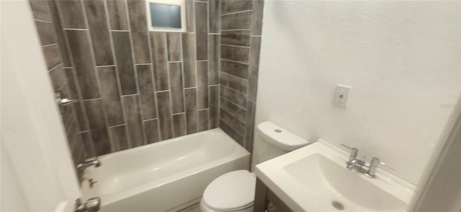 15617 HICKS RD, HUDSON, FL, 34667