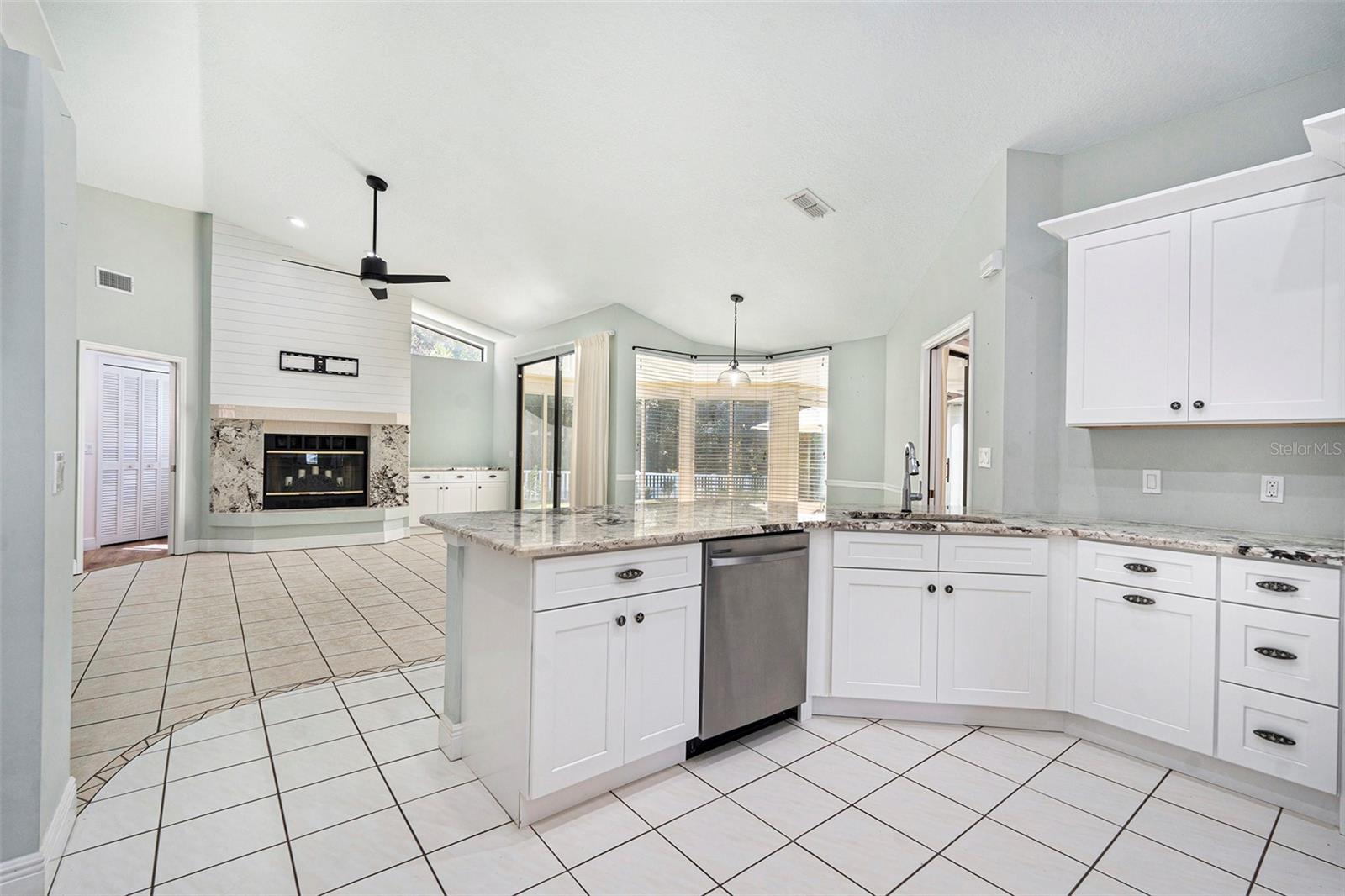 175 PINE ST, HOMOSASSA, FL, 34446