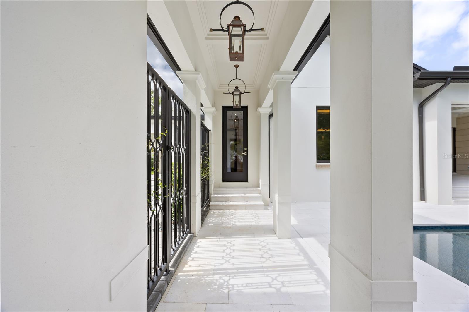 O6353083 Property Photo