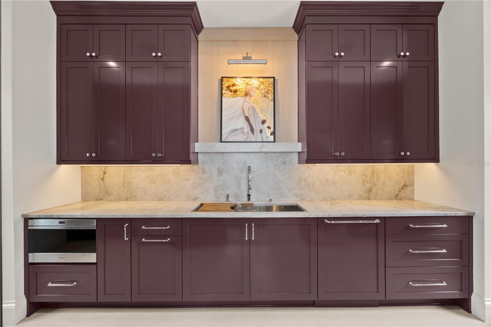 O6353083 Property Photo