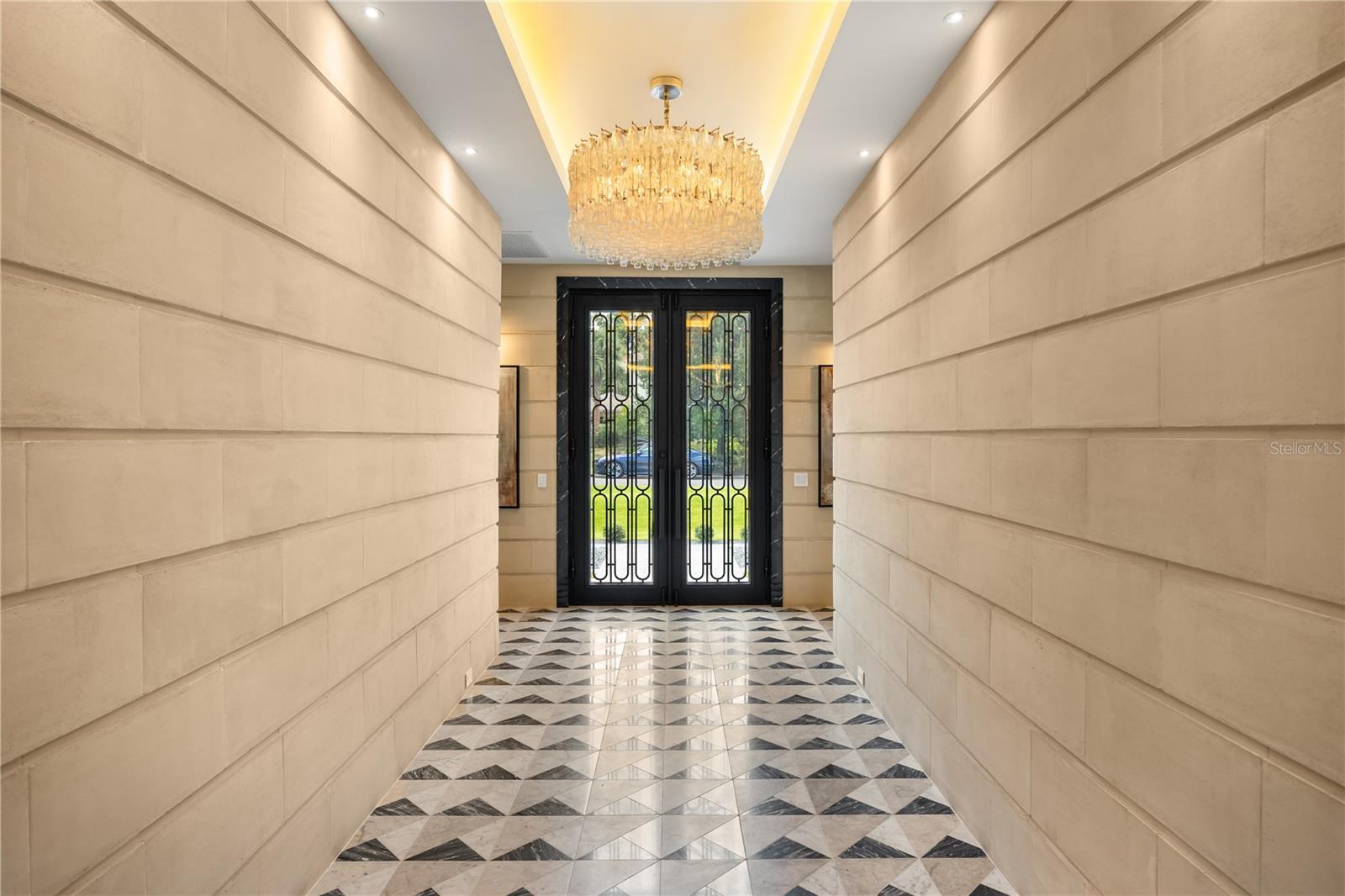 O6353083 Property Photo