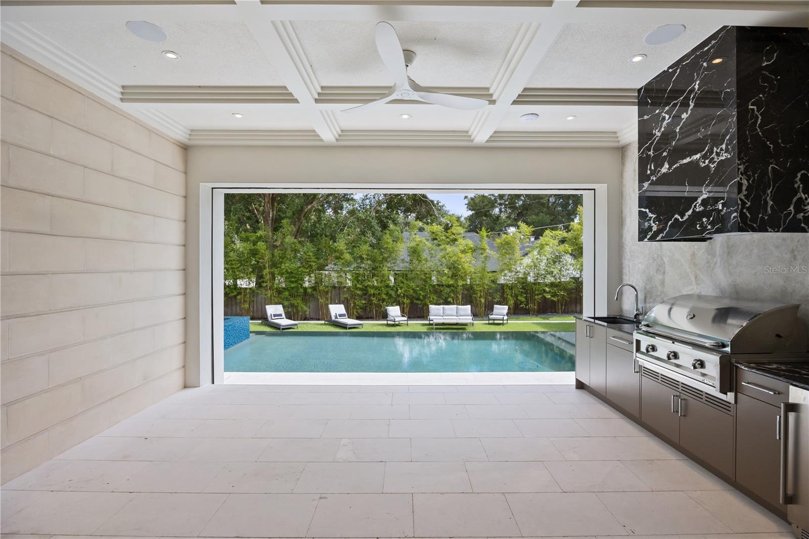 O6353083 Property Photo