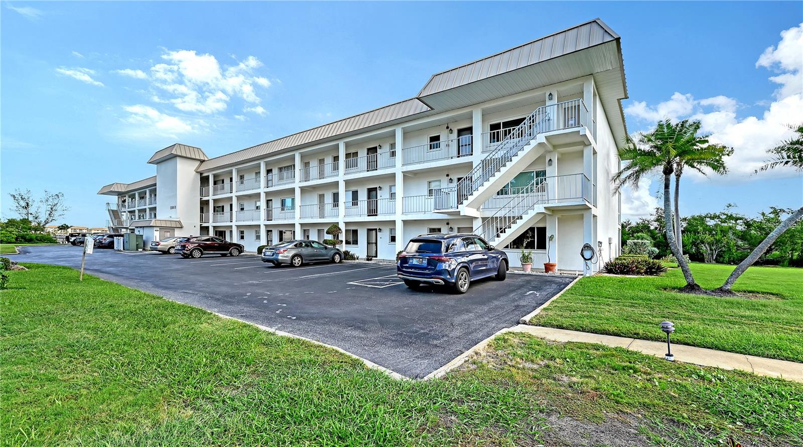 3330 GULF OF MEXICO DR #107D, LONGBOAT KEY, FL, 34228