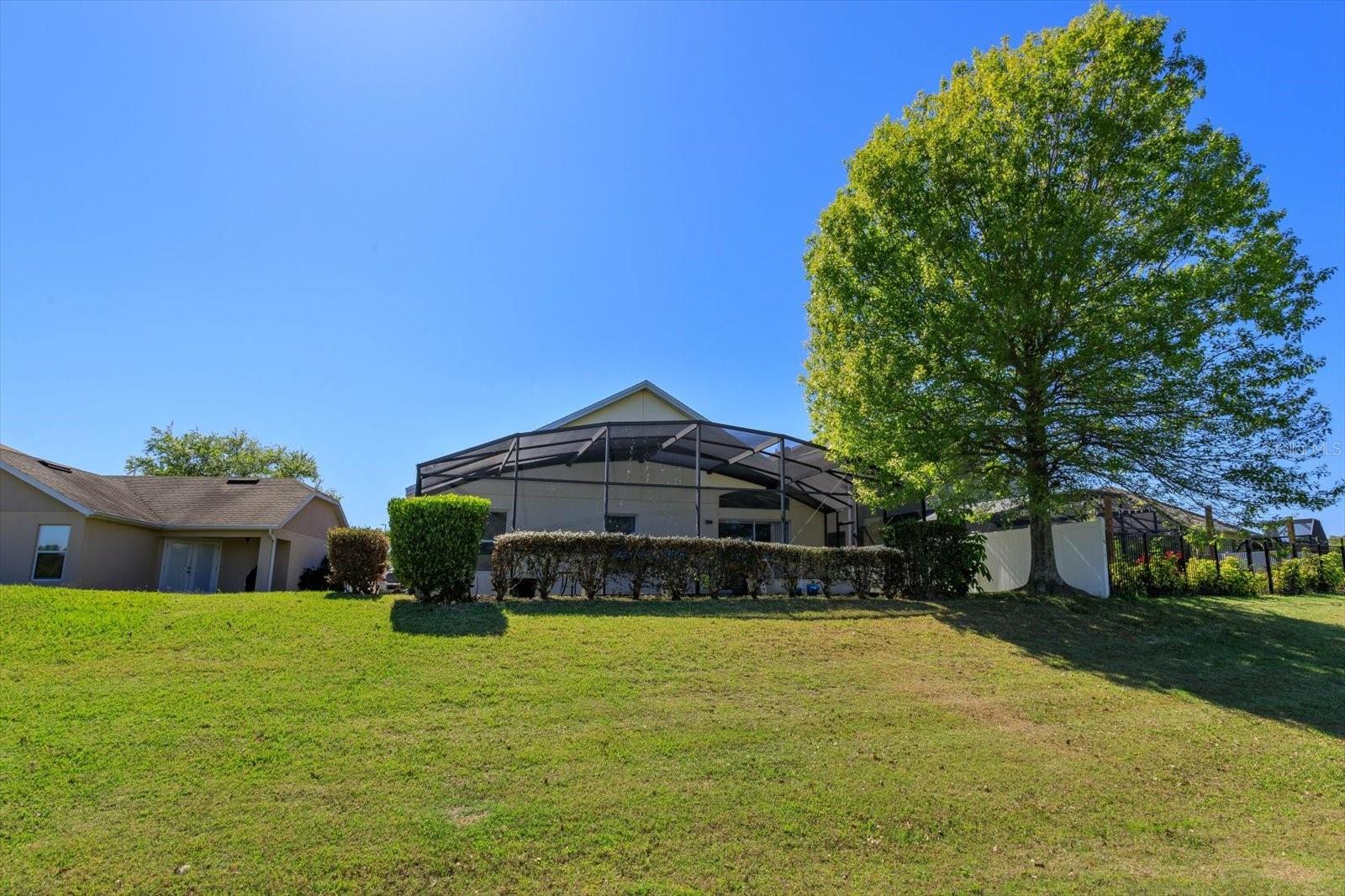 2415 SABASTIAN ST, MOUNT DORA, FL, 32757