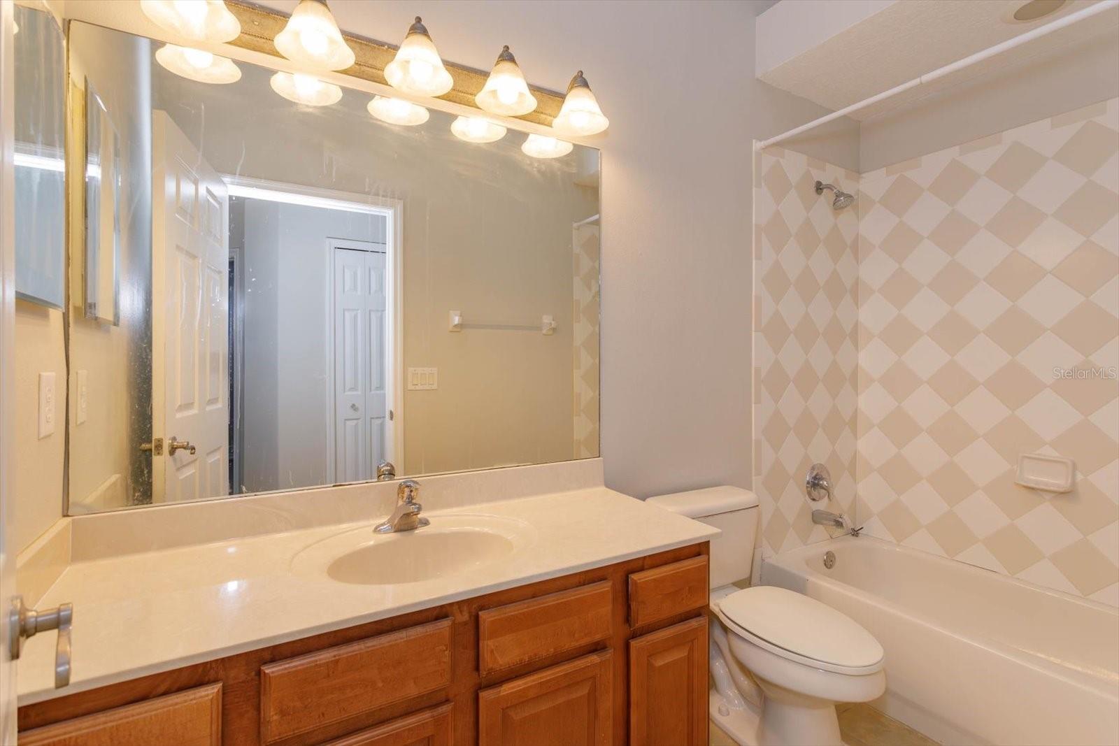 2415 SABASTIAN ST, MOUNT DORA, FL, 32757