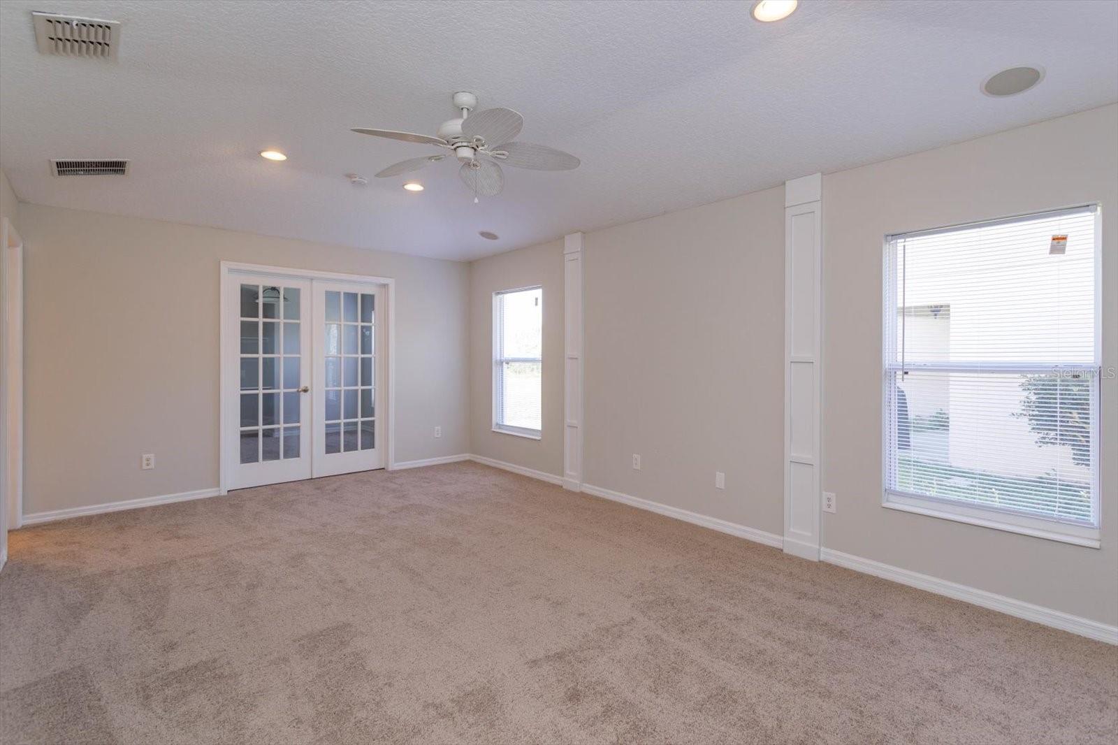 2415 SABASTIAN ST, MOUNT DORA, FL, 32757