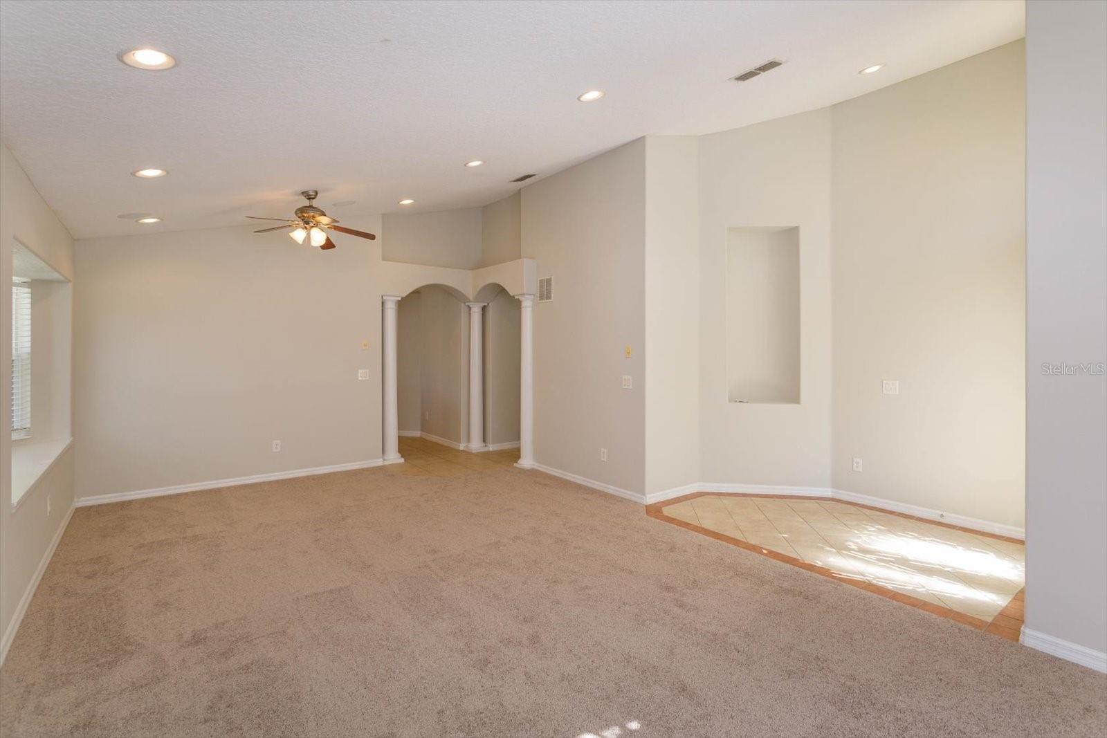 2415 SABASTIAN ST, MOUNT DORA, FL, 32757