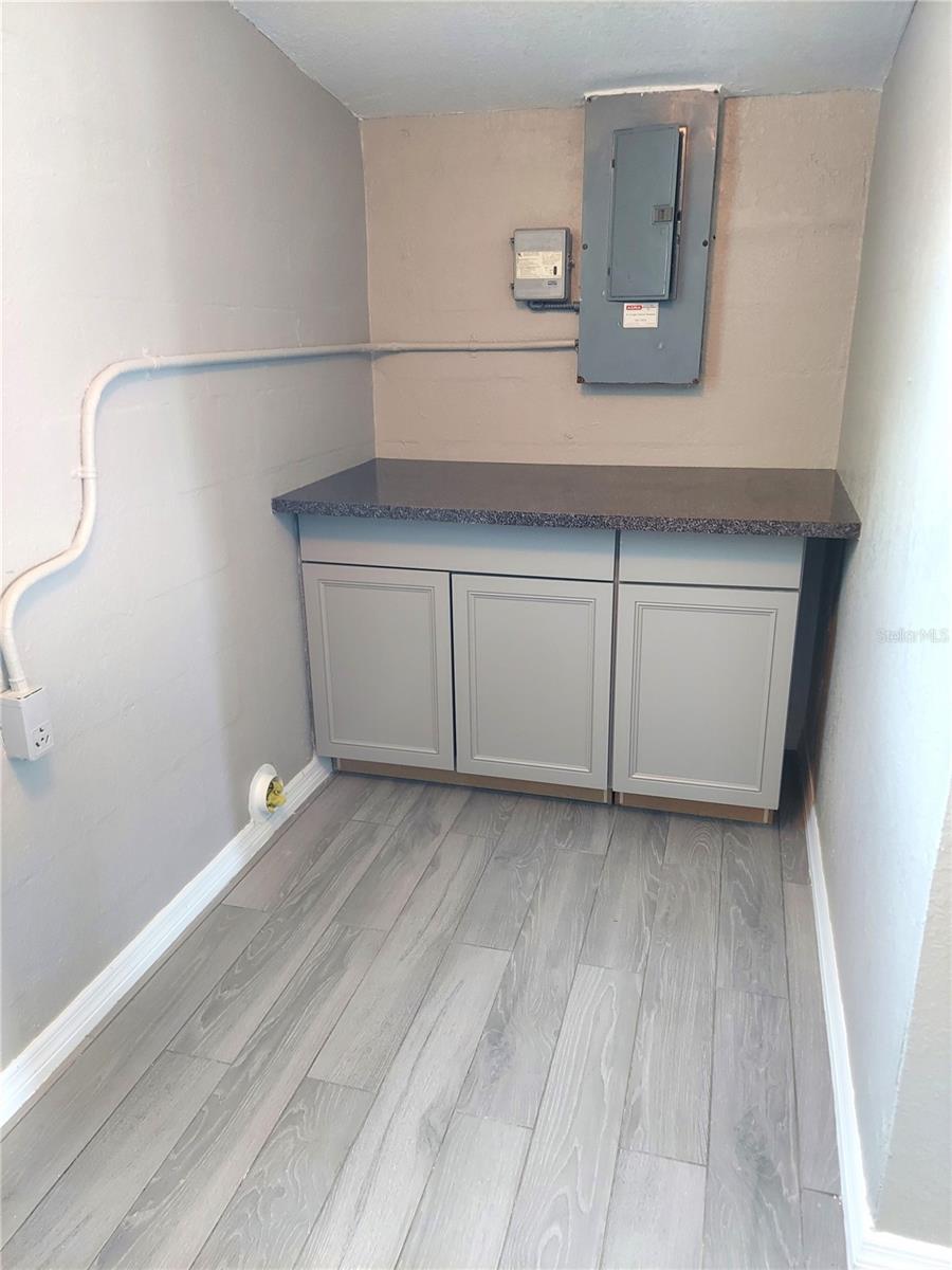 3165 CRESTWOOD DR, PORT CHARLOTTE, FL, 33952