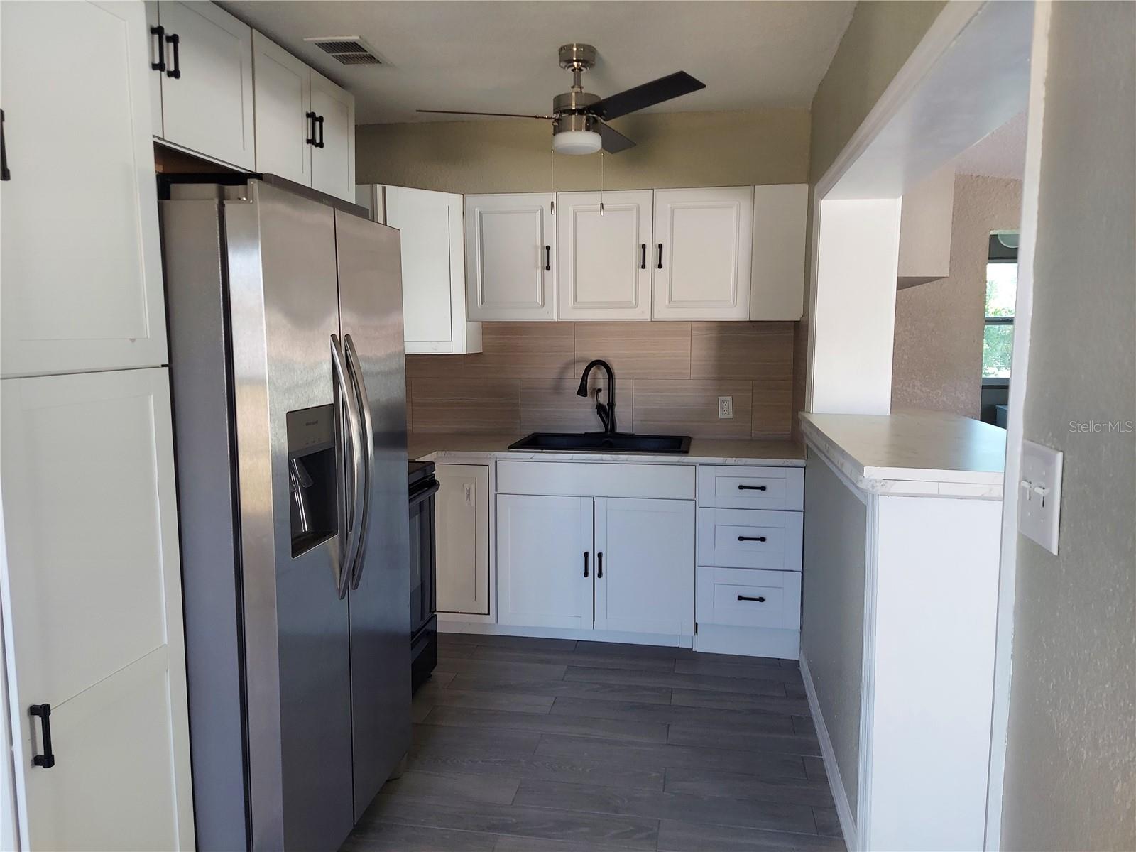 3165 CRESTWOOD DR, PORT CHARLOTTE, FL, 33952